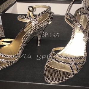 Via spiga metallic strappy heels